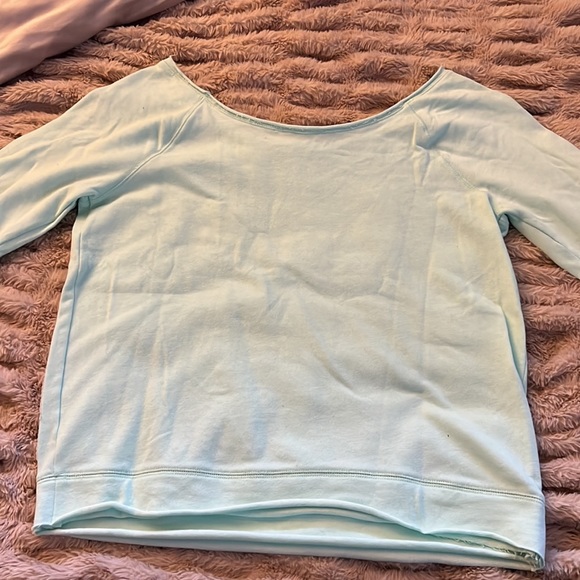 NEW Victoria’s Secret Angel Sequin Off-Shoulder Sweater - Picture 4 of 4